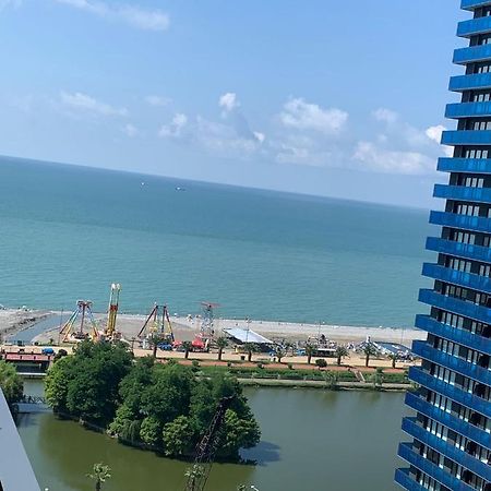 Orbi City Elit Class Suit Батуми Экстерьер фото