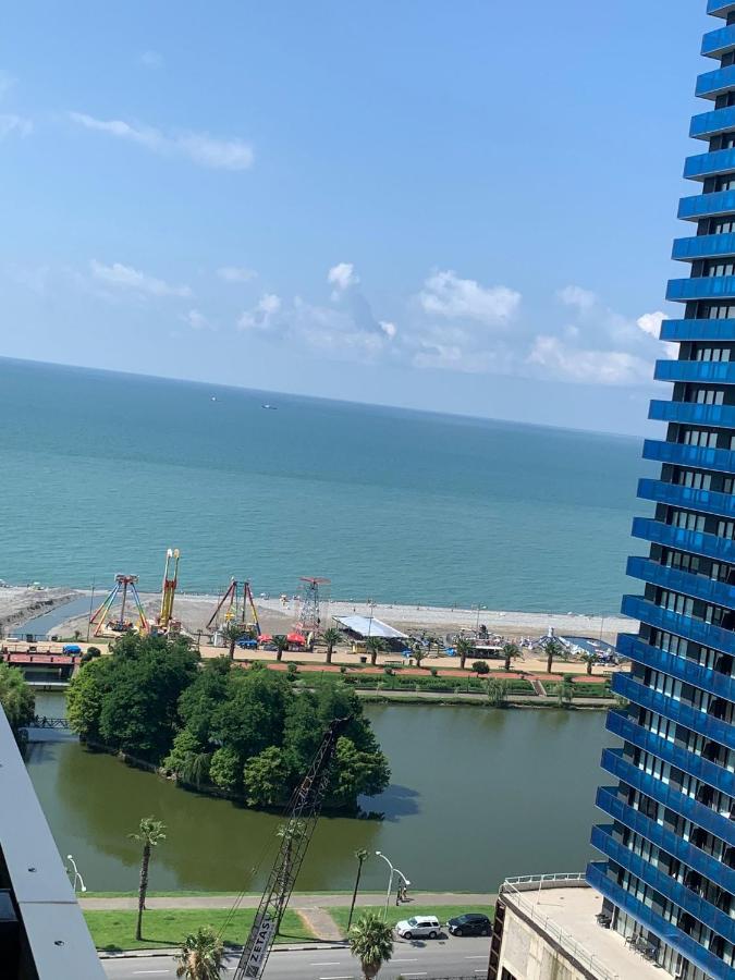 Orbi City Elit Class Suit Батуми Экстерьер фото