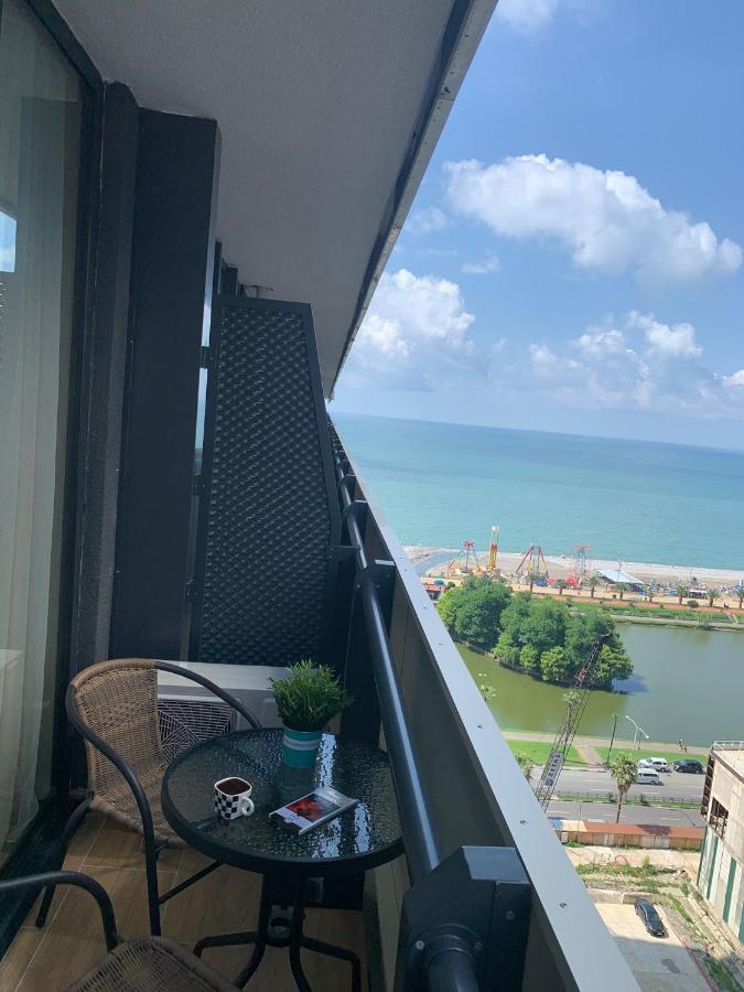 Orbi City Elit Class Suit Батуми Экстерьер фото